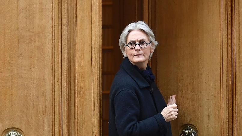 Soupçons d’emplois fictifs: Penelope Fillon mise en examen