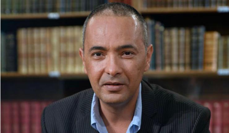 Tizi Ouzou: Les autorités interdisent une conférence de Kamel Daoud à Bouzeguene.