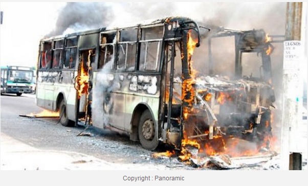 Tizi Ouzou: Deux bus calcinés