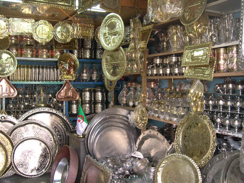 5e salon de l&rsquo;artisanat: appel à ouvrir les locaux de la Casbah pour relancer les métiers d&rsquo;art