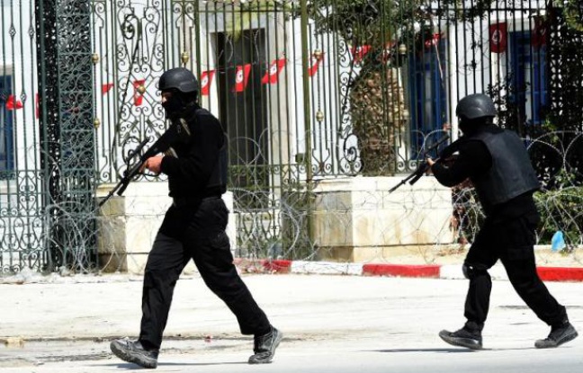 Attaque terroriste en Tunisie: Un policier tué et deux autres blessés