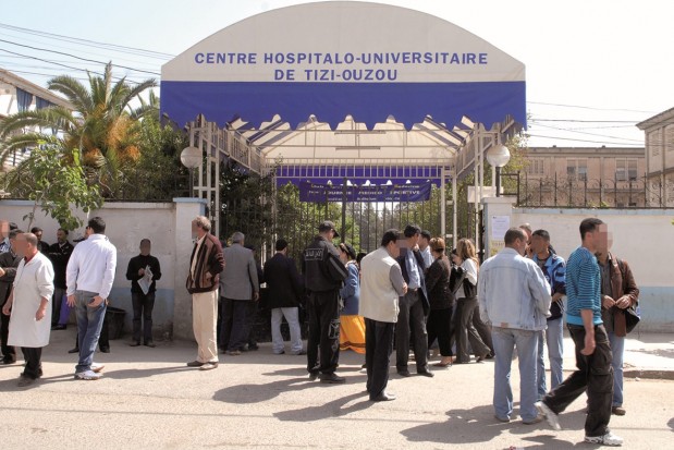 Tizi Ouzou: Sit-in devant le CHU Nedir-Mohamed