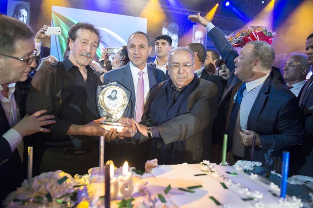 Concert des cinquante années de carrière d’Ait Menguellet: Hommages et émotion au rendez-vous