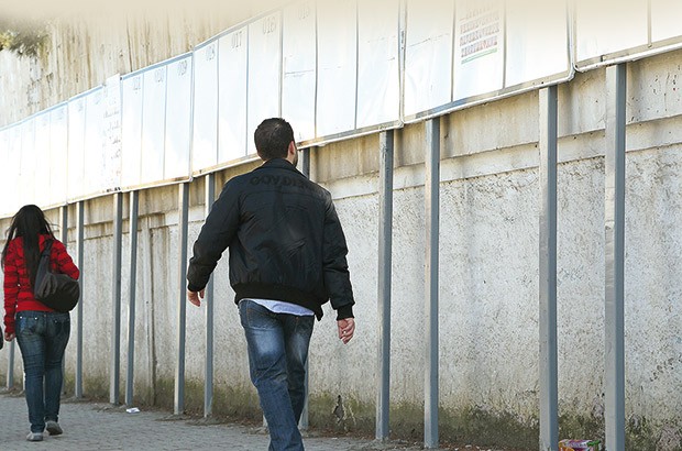 Tirage au sort au siège de la HIISE : les numéros d’affichage des partis politiques désormais connus.