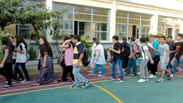 Éducation: Le système éducatif en débat