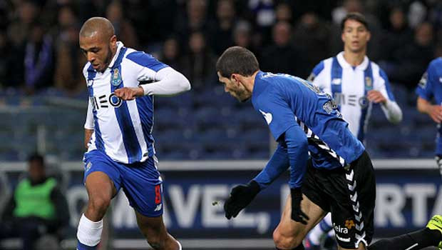 Buteur, Brahimi étincelant face au Nacional !