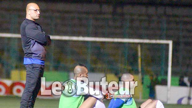 JSK : Moussouni : ««Les joueurs sont motivés à 1000%…Nous allons jouer pour …..»