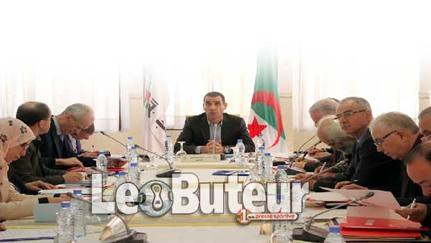 Le sujet du  sélectionneur reporté