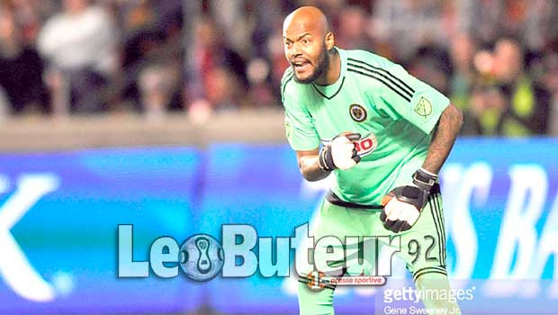 M’bolhi vit une saison très difficile