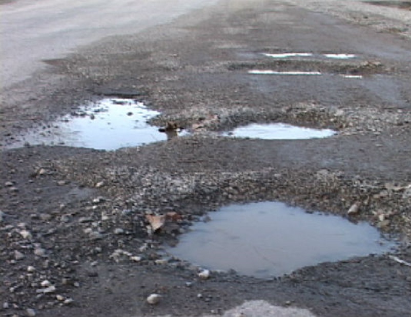Relizane: Un réseau routier dégradé
