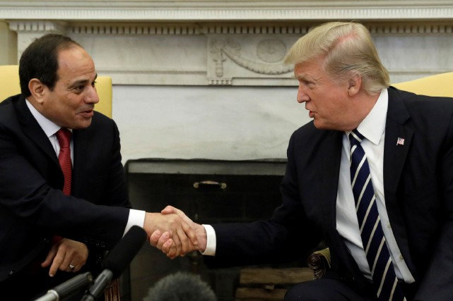 Trump loue le «travail fantastique» de Sissi en Égypte
