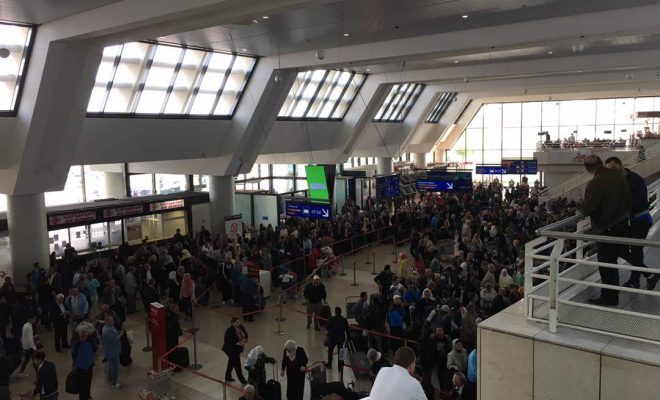 Transport aérien: M. Zaalane donne des instructions pour faciliter l’accès des voyageurs et le départ des pèlerins