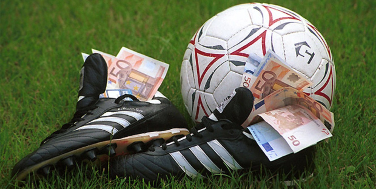 Foot- Le président de l&rsquo;US Biskra et son prédécesseur  condamnés à  3 ans de prison