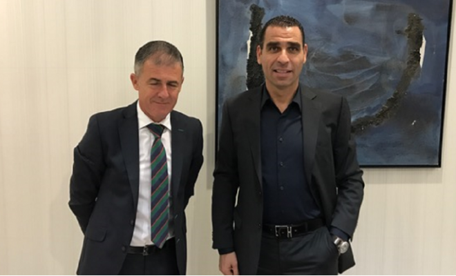 Le nouveau sélectionneur des verts désigne deux  collaborateurs espagnols