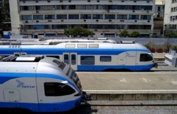 Transport ferroviaire: mise en marche à partir du 1er mai de 2 nouveaux trains reliant Bechar et Saida à Oran