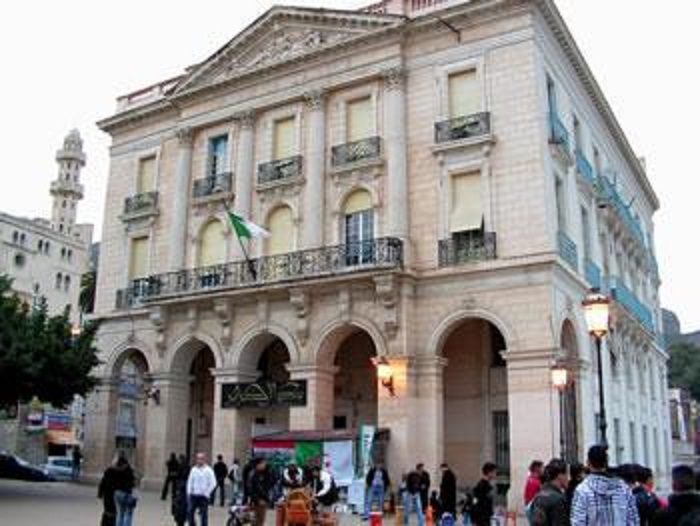 Béjaïa: Les partis se mobilisent