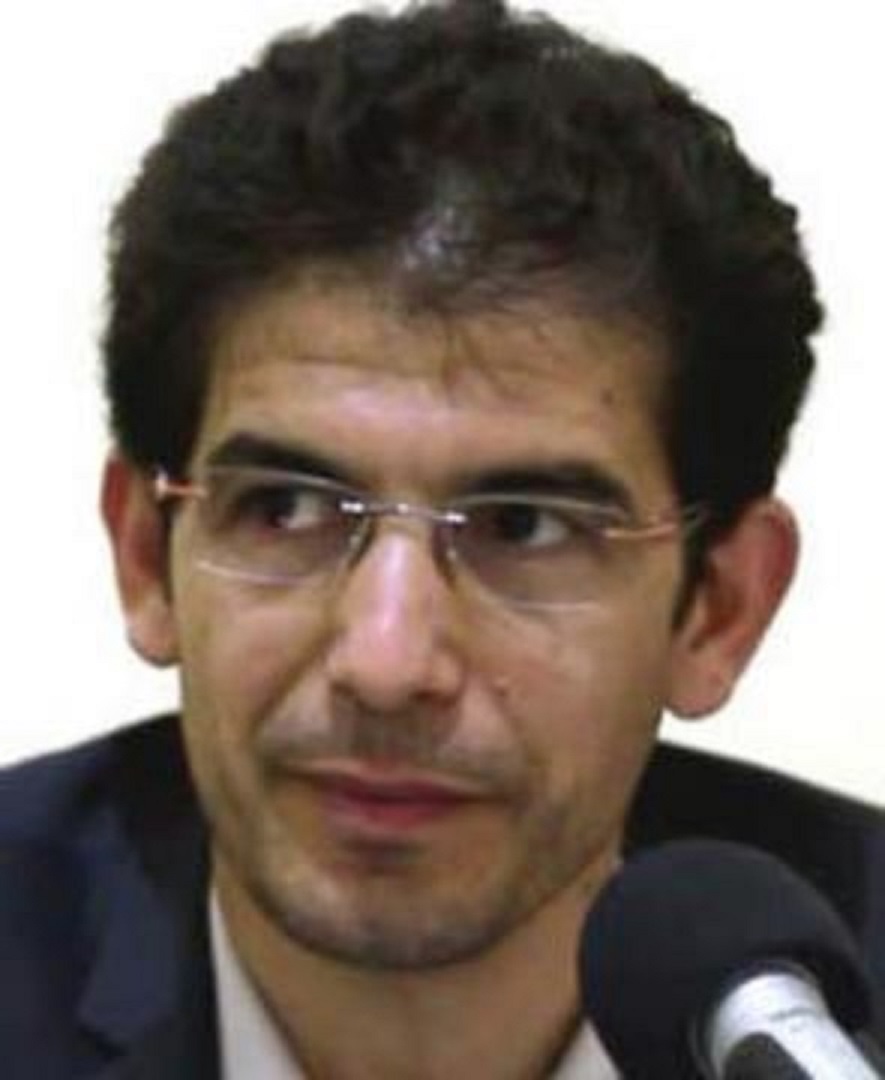 Tewfik Hamel, Politologue et spécialiste en géostratégie, à l’Expression : « Le paysage politique manque de sang neuf »