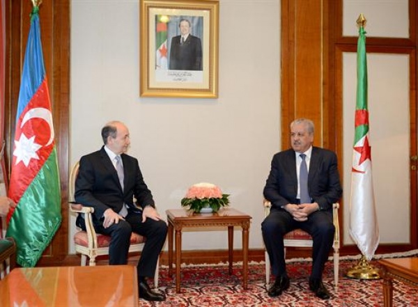 Sellal reçoit le ministre azerbaïdjanais de la Justice