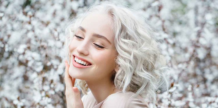 Blond polaire : une couleur à essayer ?