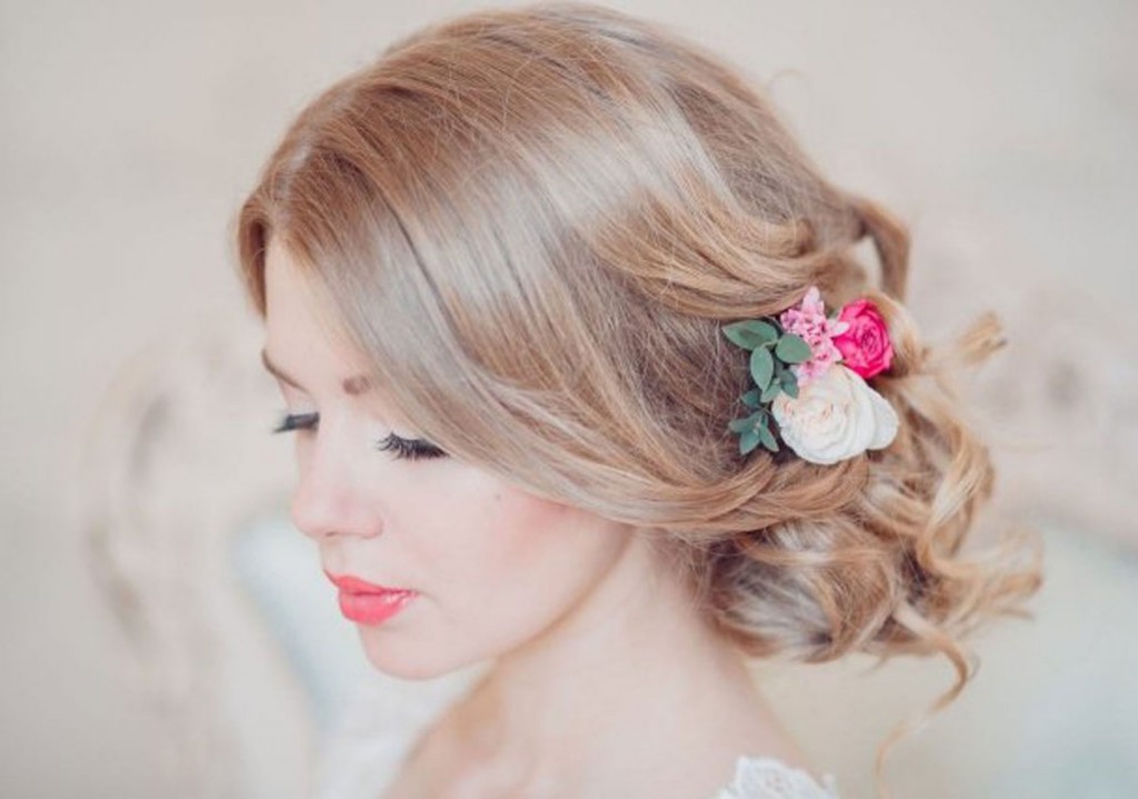 20 idées coiffures mariage pour cheveux longs