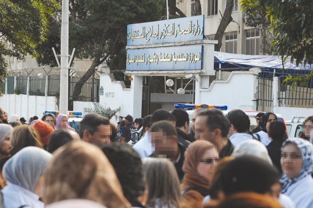Sit-in hier des praticiens devant le siège du ministère de la santé: Boudiaf refuse de recevoir les délégués du SNPSP