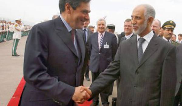 France: François Fillon ne s&rsquo;excusera pas pour la colonisation en Algérie