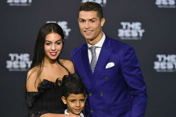 Real Madrid : CR7 fait des infidélités à Georgina Rodriguez