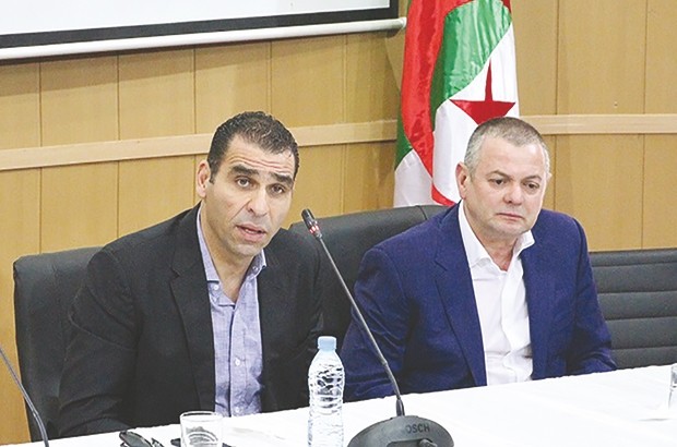 Zetchi : «Si ça ne tenait qu’à moi, je stopperais ce professionnalisme»