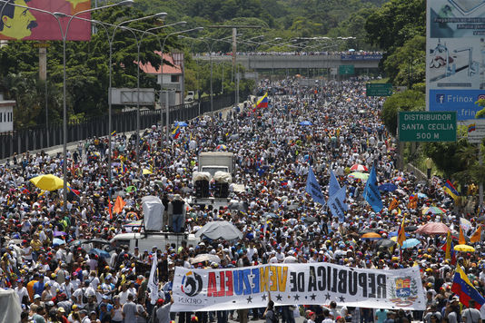 Venezuela: Nouvelle manifestation contre Maduro