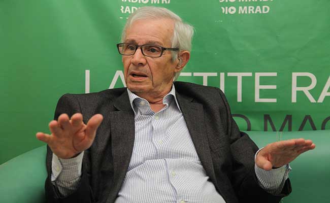 « Les Algériens n’ont jamais su utiliser la carte de l’acheteur pour lancer une industrie militaire »- Rachid Benyelles (Audio-Vidéo)