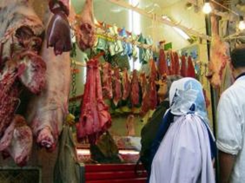 Contrôle de la qualité : une virée avec une équipe de contrôleurs dans le quartier de Bab el Oued à Alger