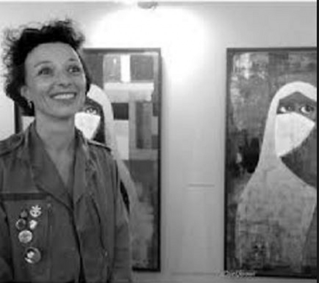 Entretien avec l’artiste française Alexandra Gillet La fascination du haïk