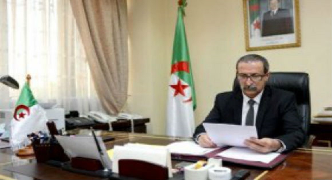 Djamel Kaouane au Forum du journal Ouest Tribune à Oran : le soutien de l’Etat à la presse n’est pas suspendu