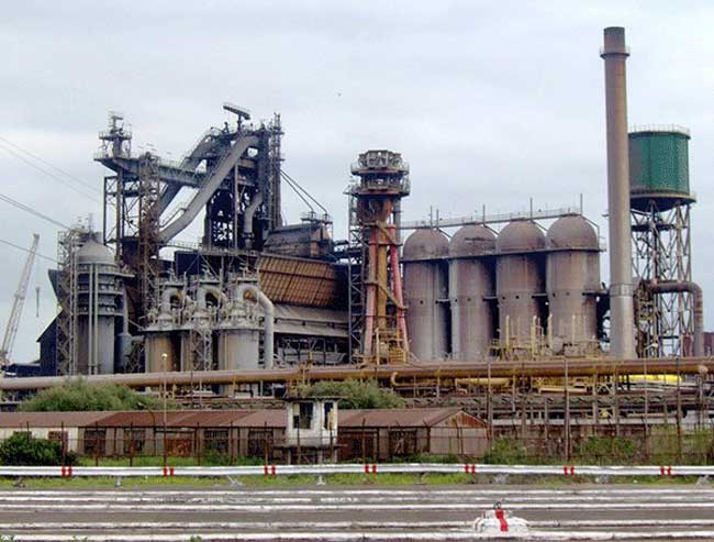 Algérie: Une production de 680.000 tonnes de produits ferreux attendue fin 2017 à El Hadjar