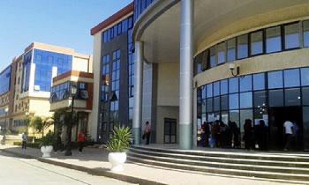 1 ère journée scientifique nationale de la SAMA à Béjaïa: L&rsquo;hommage à Homann Kort Helman