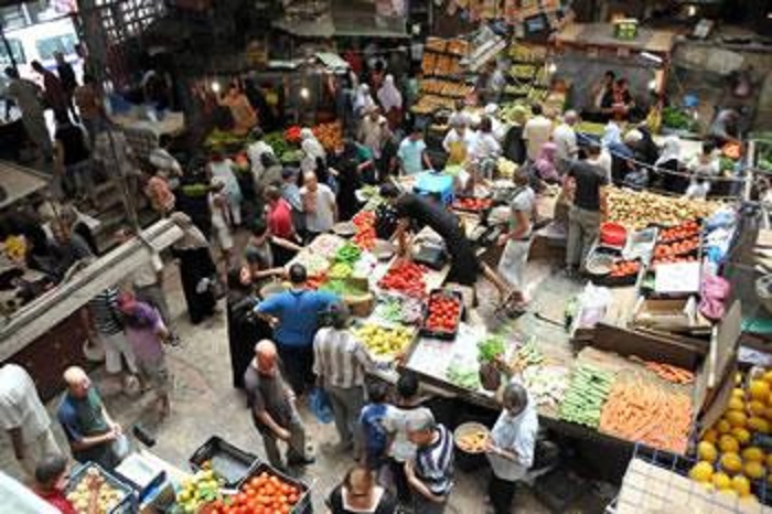 Razzia, agressivité, bagarres, mais prix raisonnables… Une journée de Ramadhan au marché