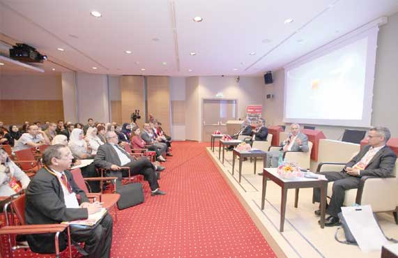 Approvisionnement des hôpitaux en médicaments : appel à la révision des référents réglementaires