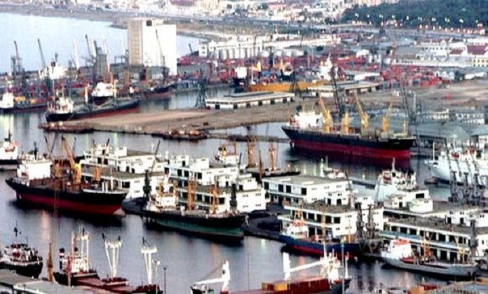 Baisse de plus de 47% du déficit commercial sur les 4 premiers mois 2017