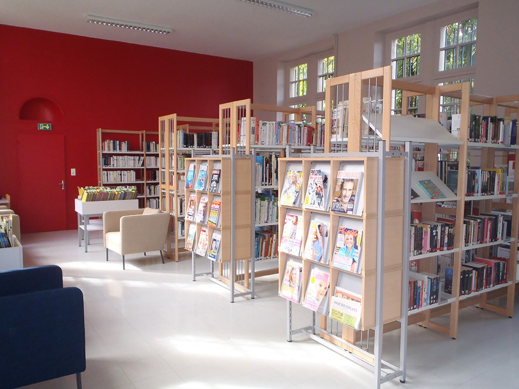 Une bibliothèque municipale à Aïn-Kerma