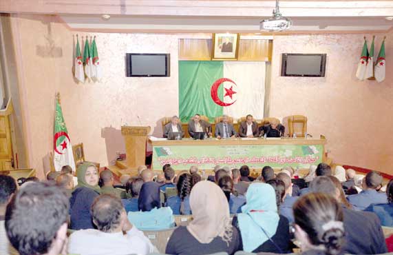 Commémoration du 72e anniversaire des Massacres du 8 Mai 1945, Conférence au musée du Moudjahid : Combattre l’oubli