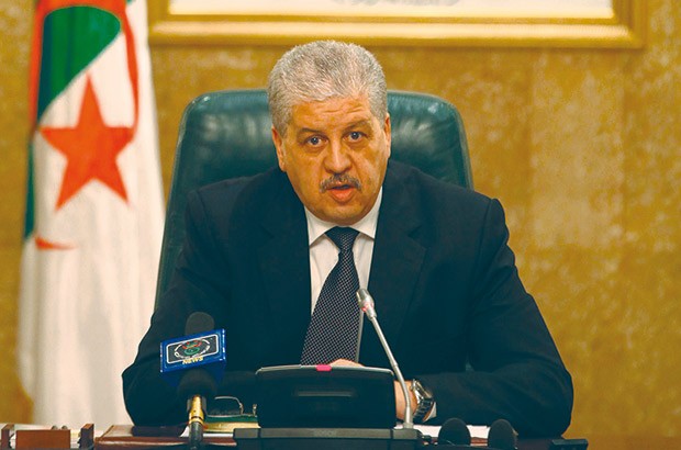 L’actuel exécutif devrait déposer sa démission cet après-midi: Les chefs de parti restent ministrables