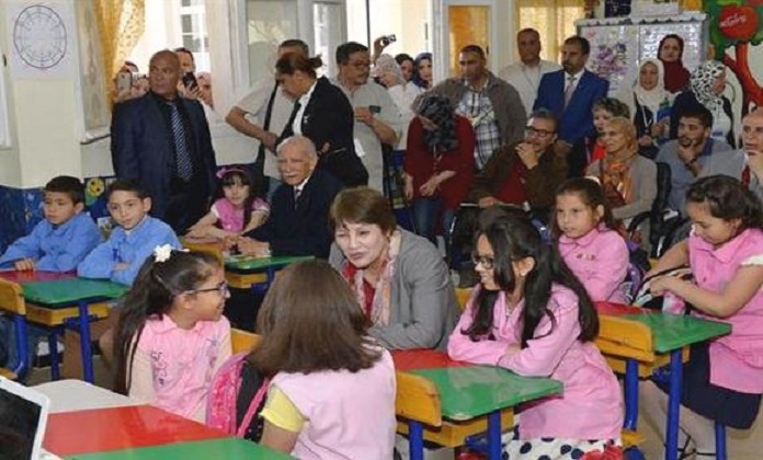 La ministre de l’Education nationale lance à Constantine le programme de prévention Ecole sans tabac