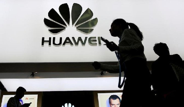 Huawei réduit l&rsquo;écart avec Apple et Samsung dans les smartphones