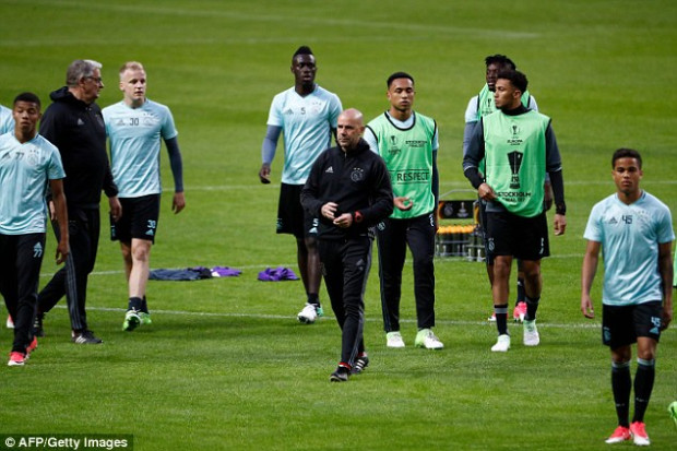 Ajax – Peter Bosz : »La finale n’a plus le même éclat qu’elle devrait avoir »