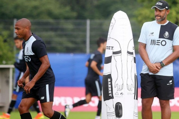 FC Porto : Nuno Espírito Santo remercié