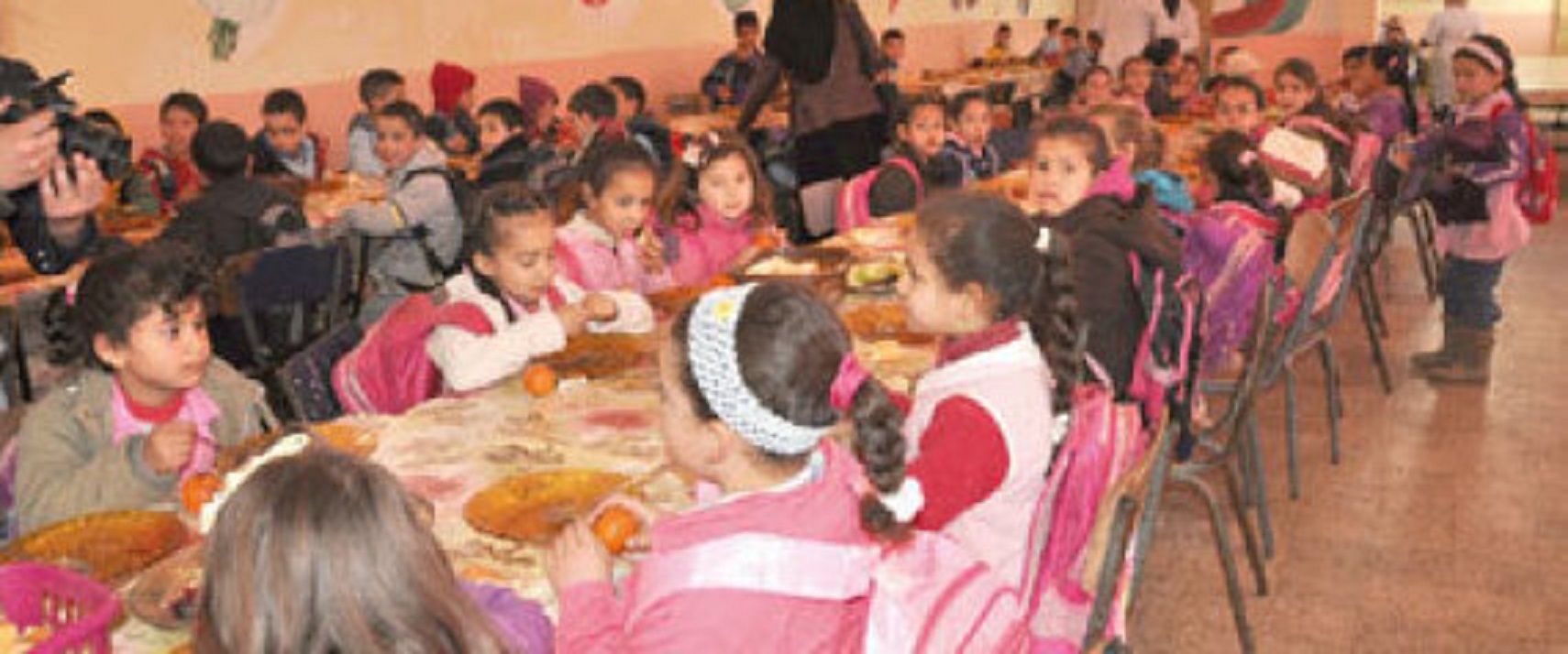 Intoxications alimentaires: Appels à établir un cahier de charges pour régir les activités des cantines scolaires