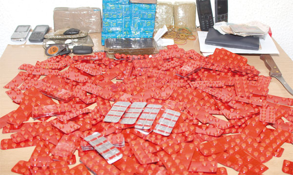 Constantine – 50 comprimés psychotropes saisis, 3 arrestations