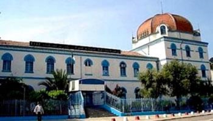 CHU de constantine: patients, médecins et  administrateurs se plaignent:  A qui profite le pourrissement?