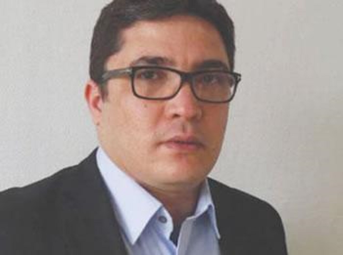 Karim si lekhal, économiste, à l&rsquo;Expression: « 2 millions d&rsquo;entreprises sont un préalable au décollage économique du pays »