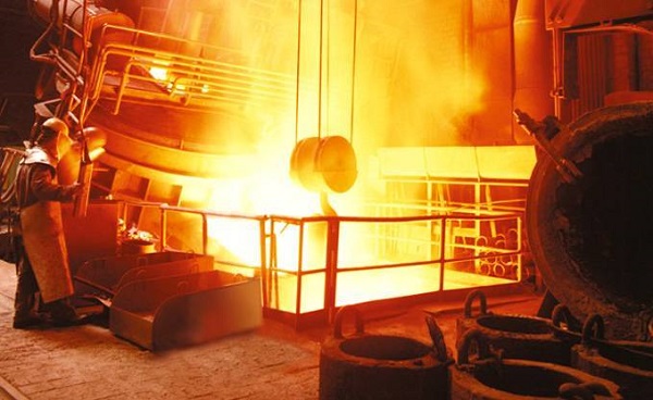 Complexe El-Hadjar: arrêt des activités du haut fourneau pour dysfonctionnement